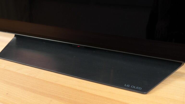 LG OLED B2 Standfuß Closeup